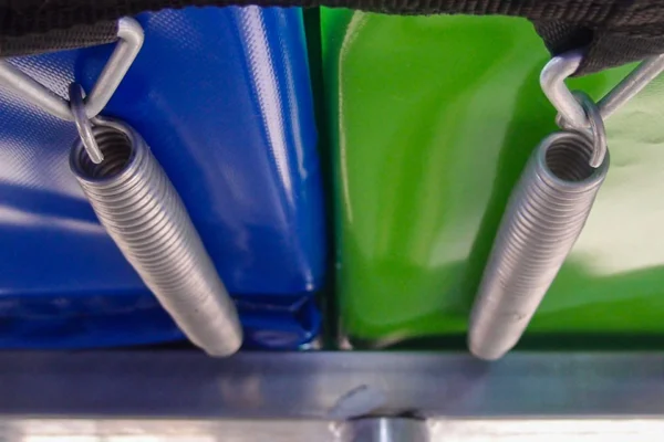 Akrobat Battery Flat